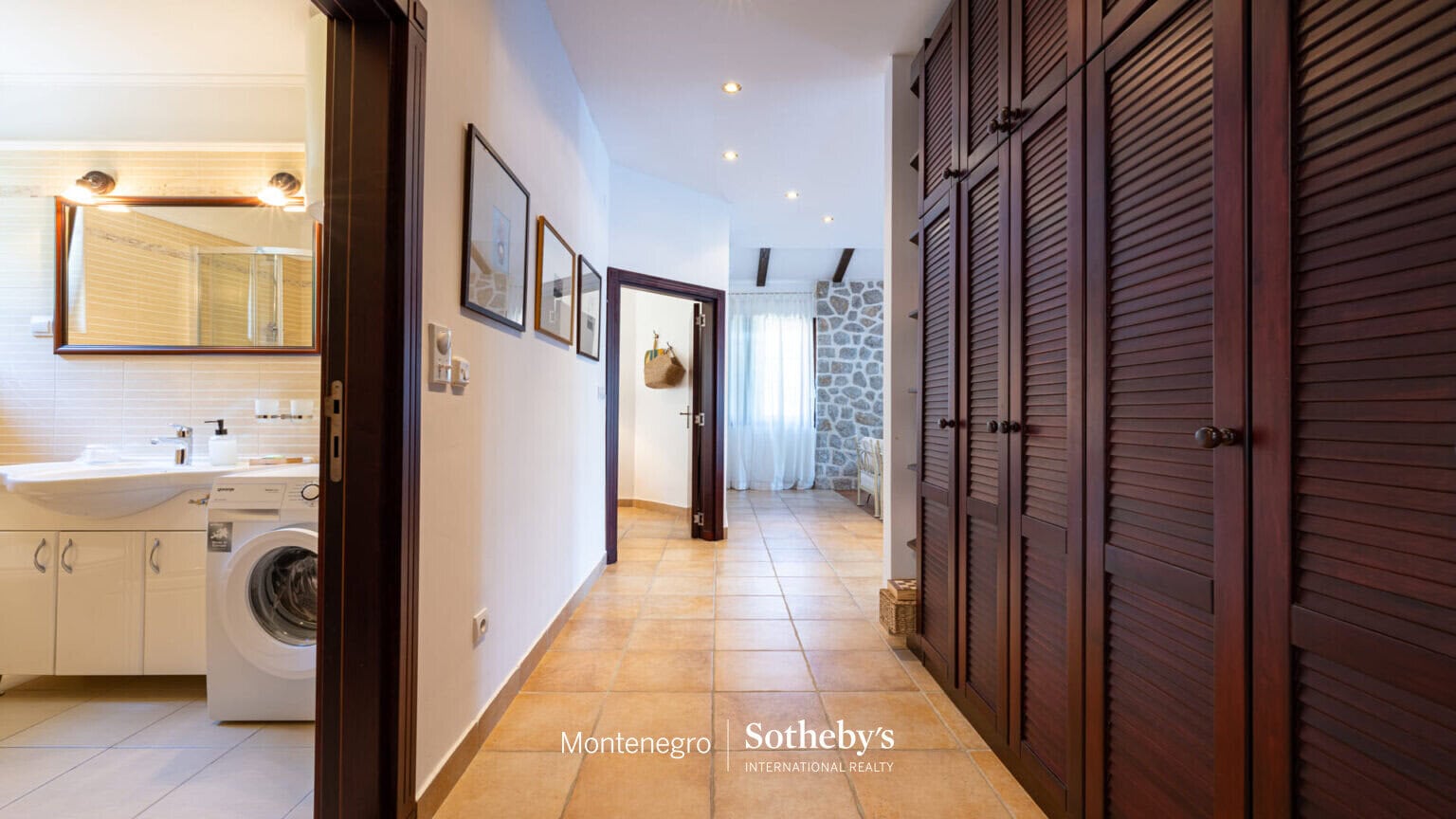 Kostanjica Two Bedroom Apartment