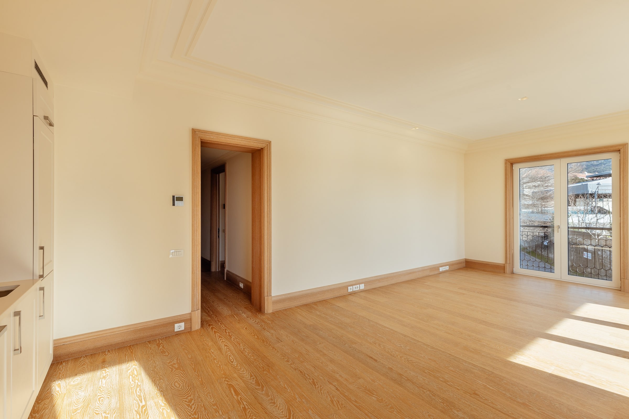 Mieszkanie 4 pokoi 107 m² Czarnogóra, Czarnogóra