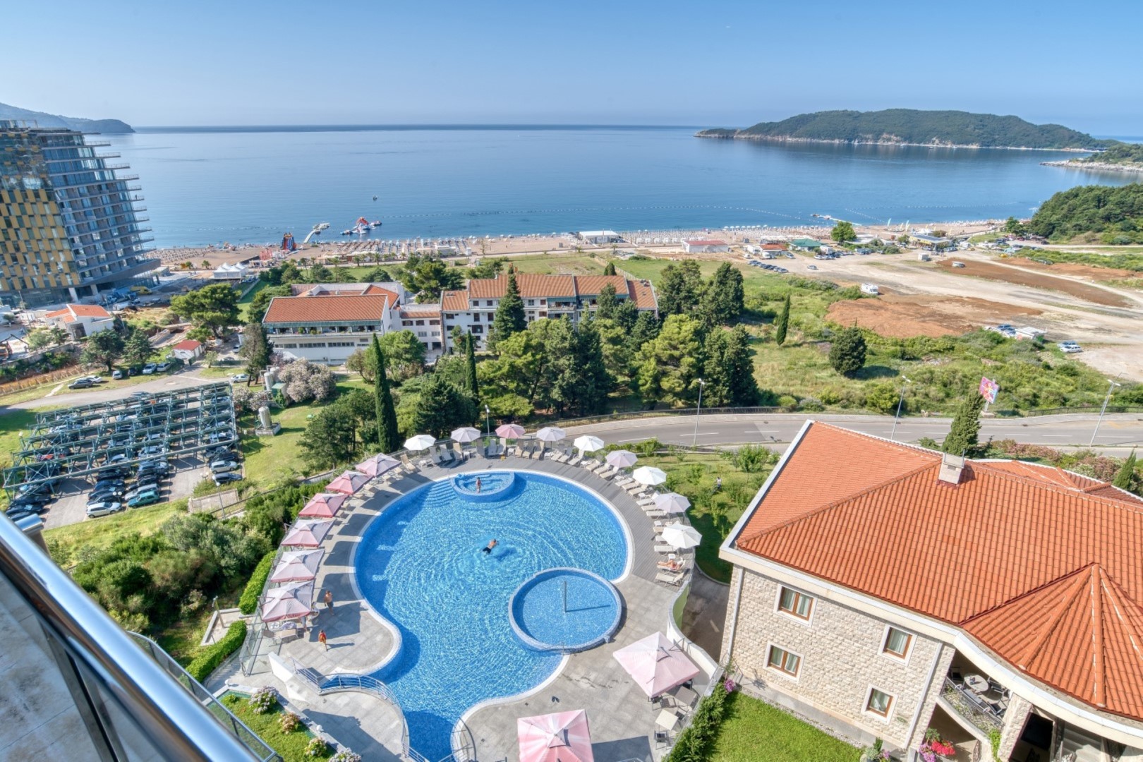Penthouse with Sea View in Becici