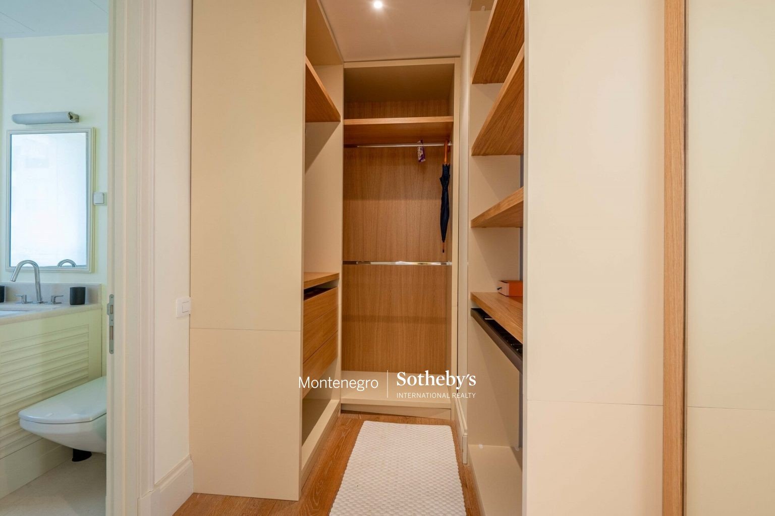 Teuta 2bdr Sea-View Apartment