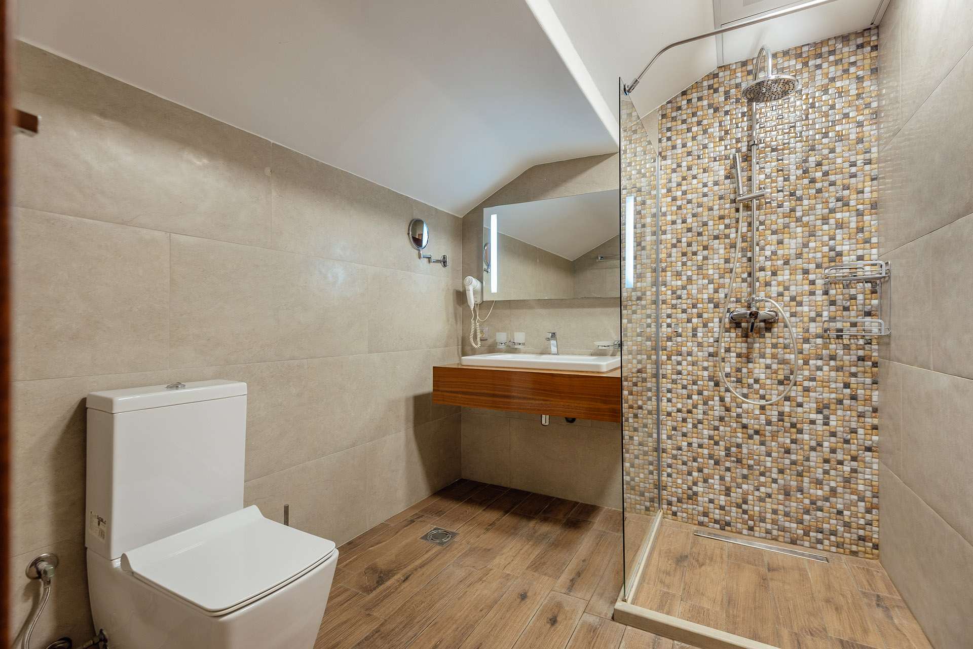 Hotel 784 m² en Bijela, Montenegro