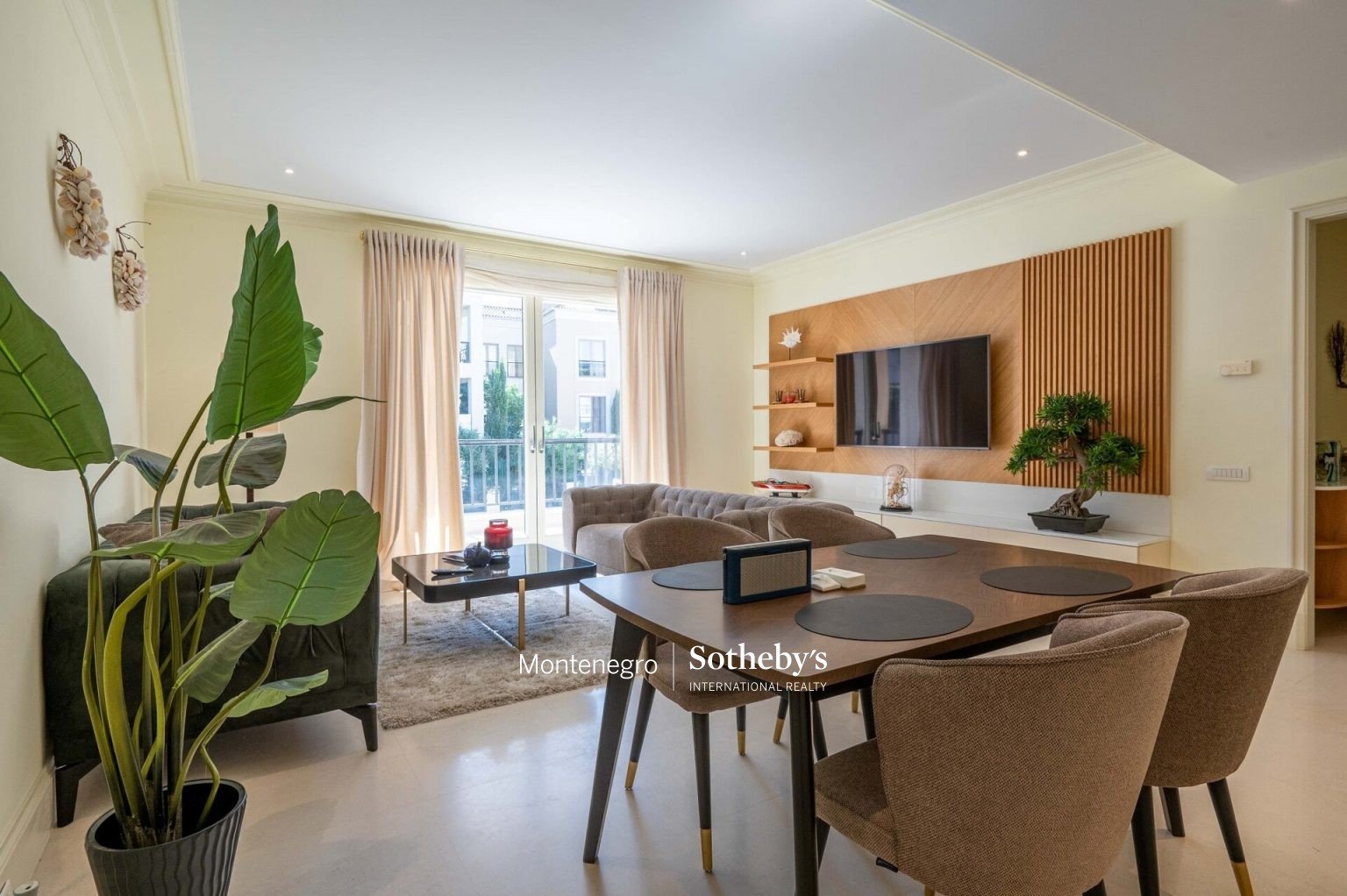 Teuta 2bdr Sea-View Apartment