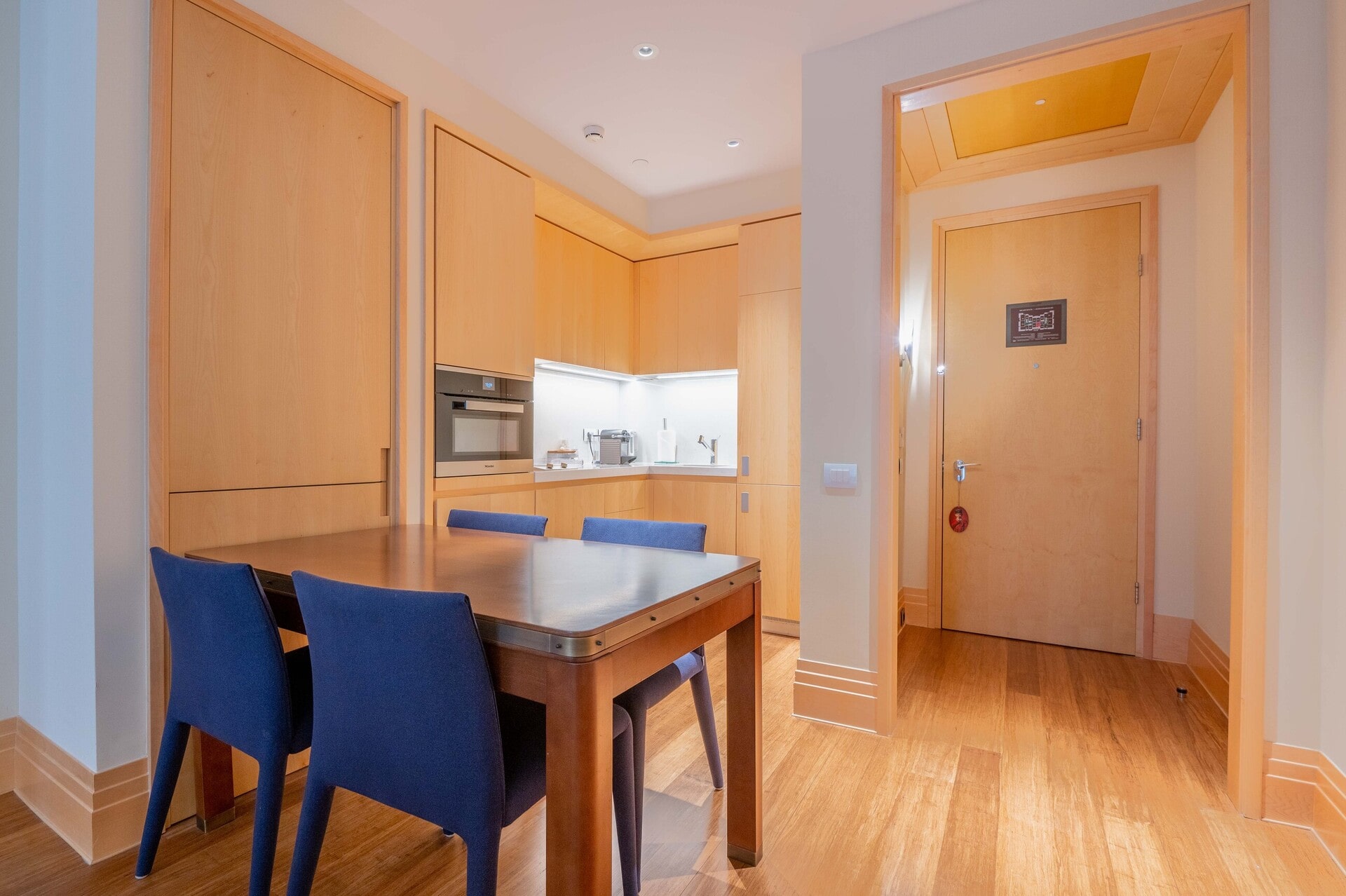 Wohnung 2 zimmer 83 m² Montenegro, Montenegro