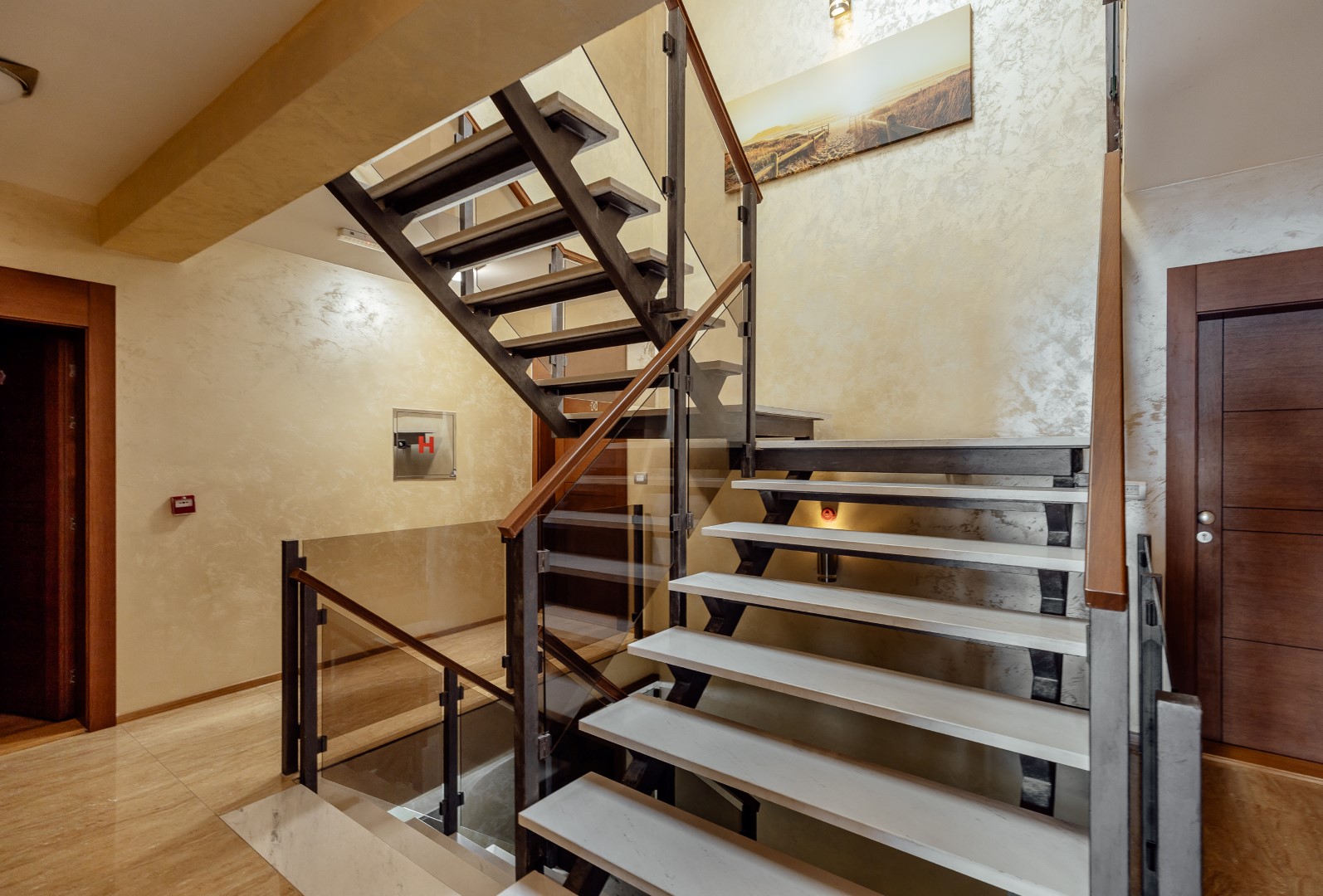 Hotel 784 m² en Bijela, Montenegro