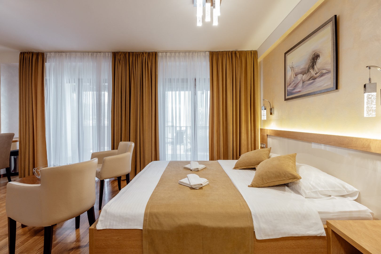 Hotel 784 m² en Bijela, Montenegro