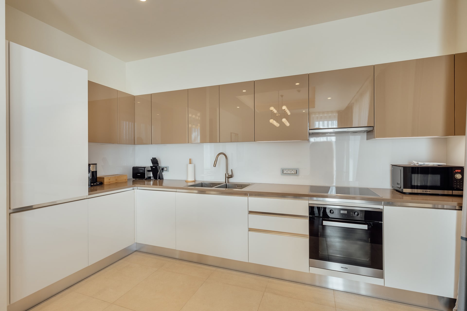 Mieszkanie 4 pokoi 290 m² Kumbor, Czarnogóra