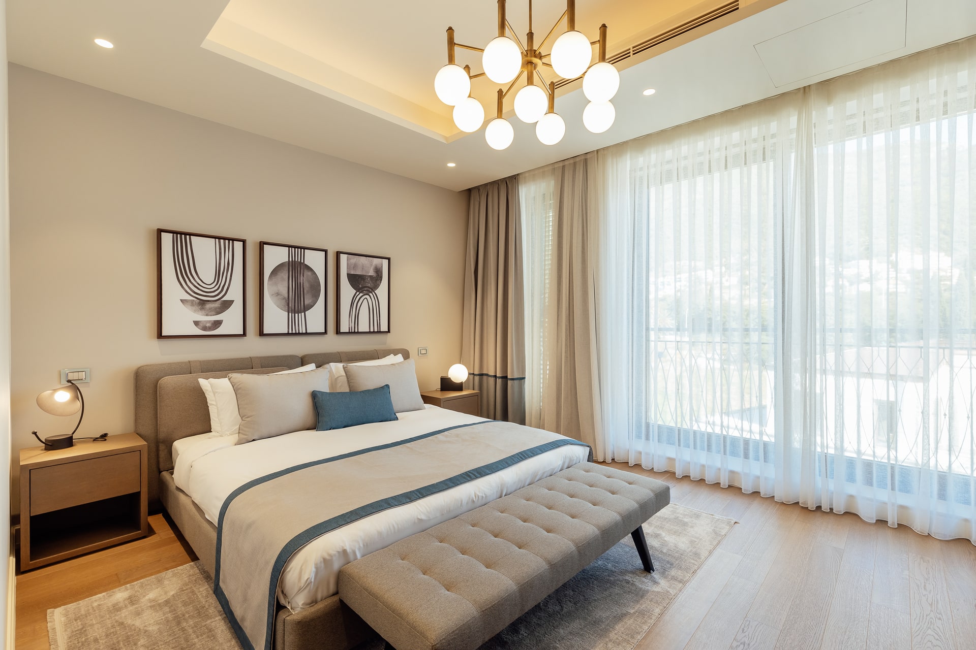 Mieszkanie 4 pokoi 290 m² Kumbor, Czarnogóra