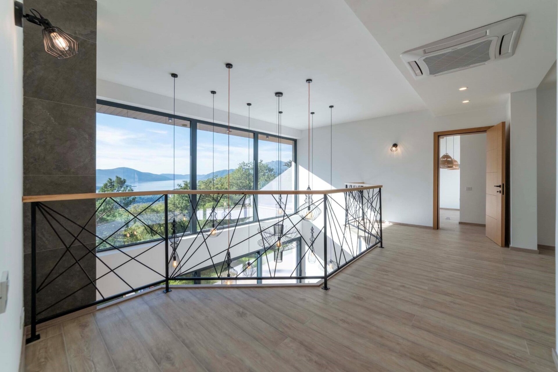 6-Zimmer-Villa 480 m² Kavac, Montenegro