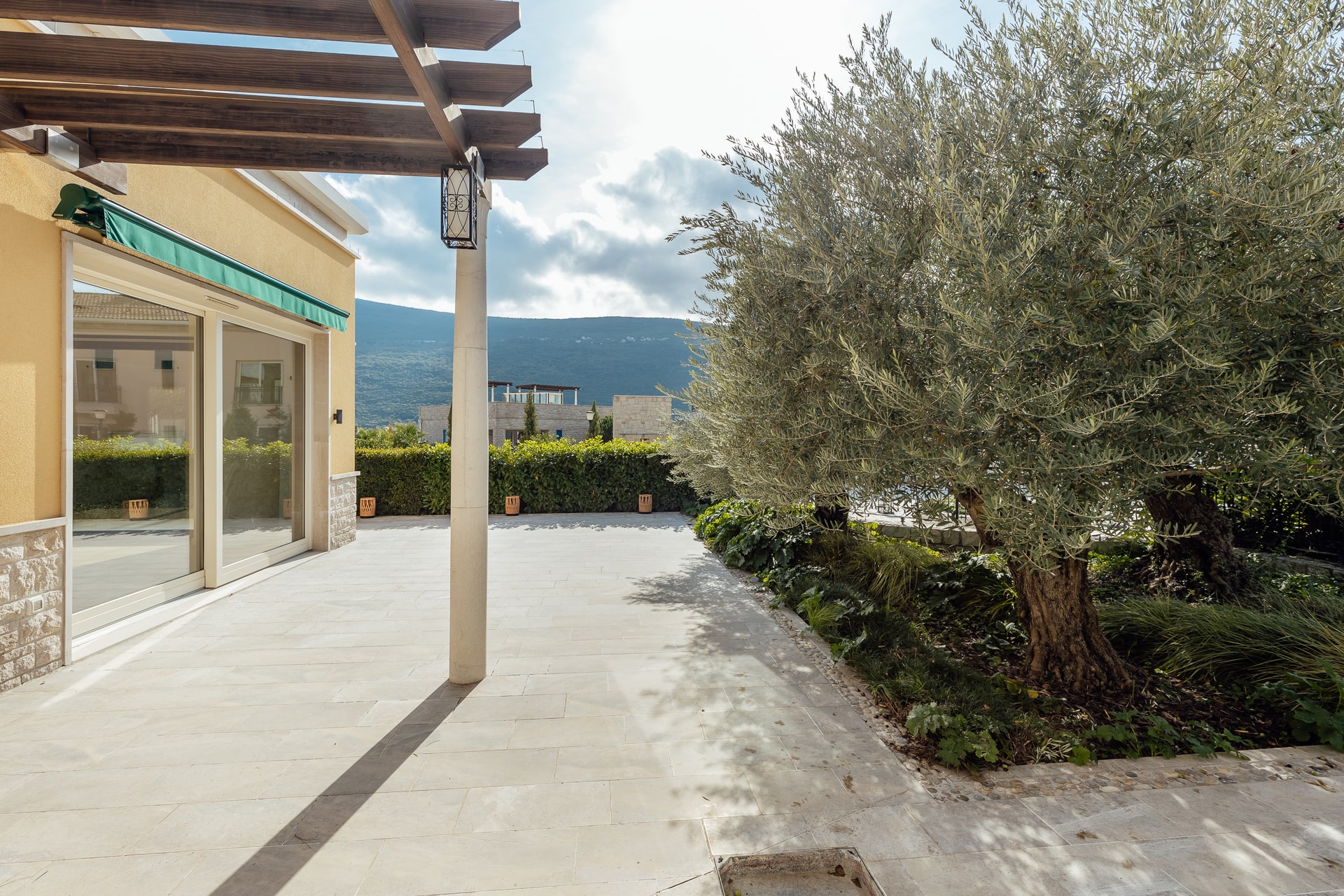 Villa de 6 habitaciones 287 m² Kumbor, Montenegro