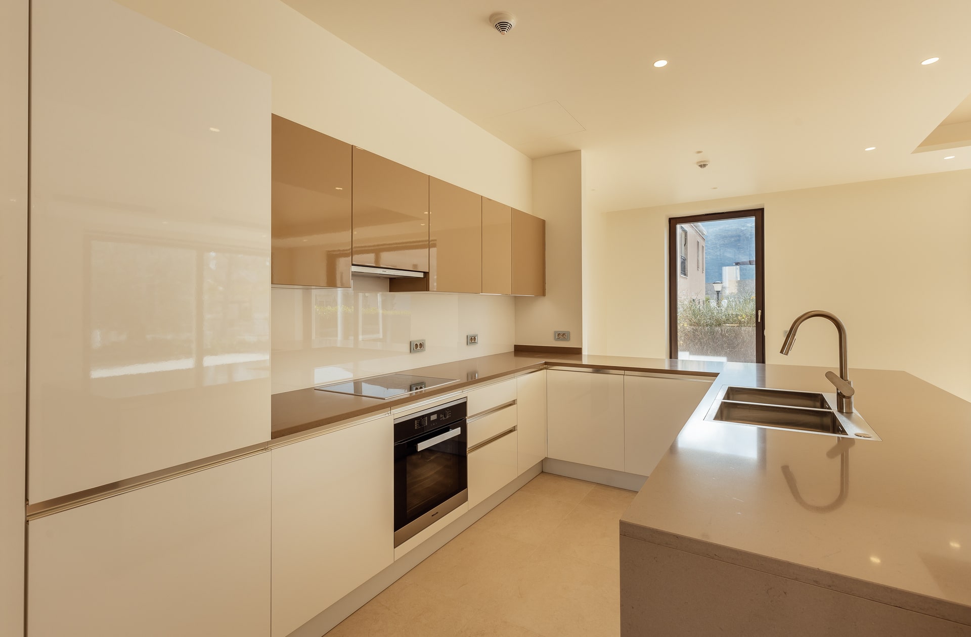 Villa de 6 habitaciones 287 m² Kumbor, Montenegro