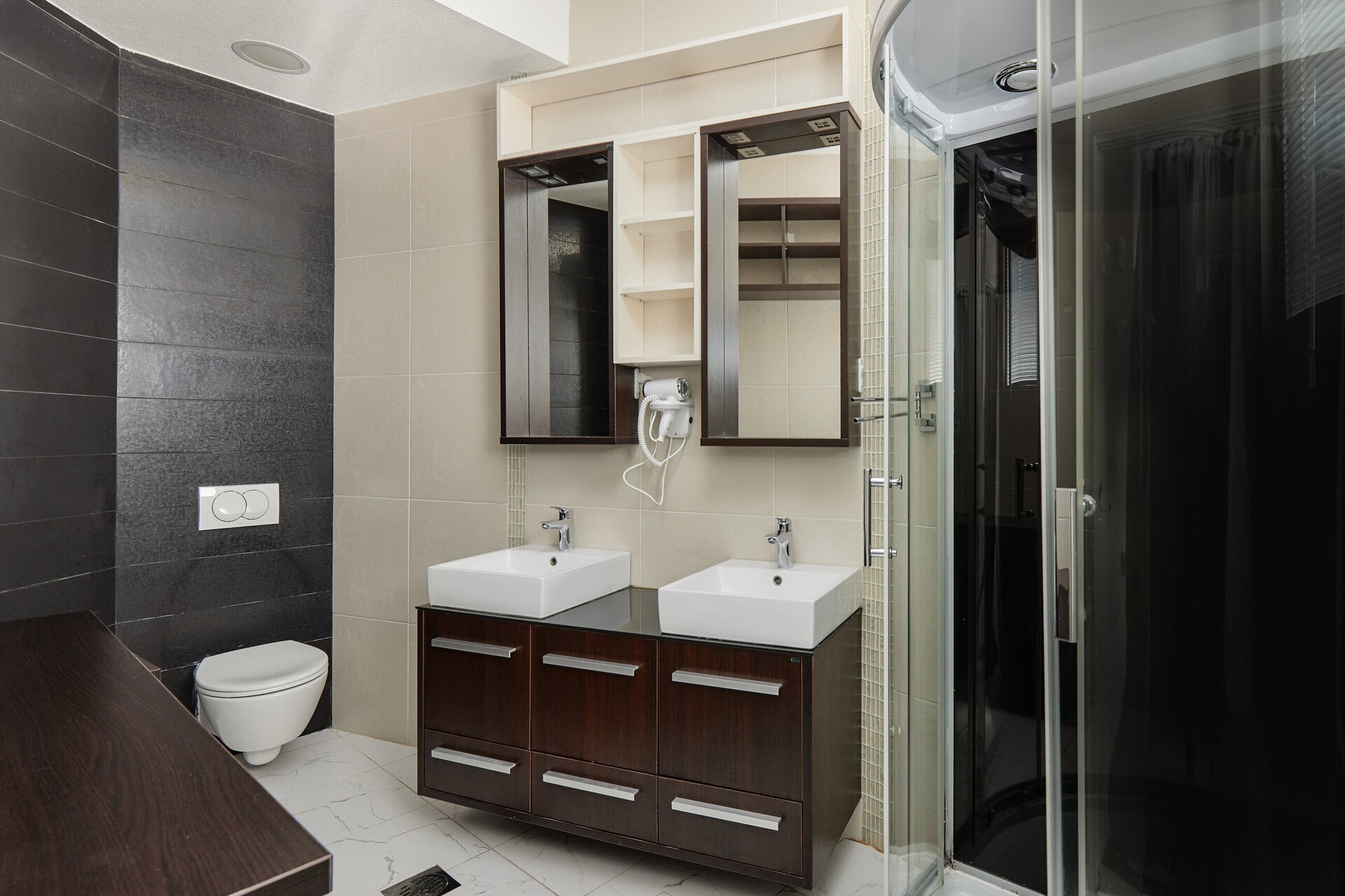 3 bedroom villa 233 m² Kavac, Montenegro