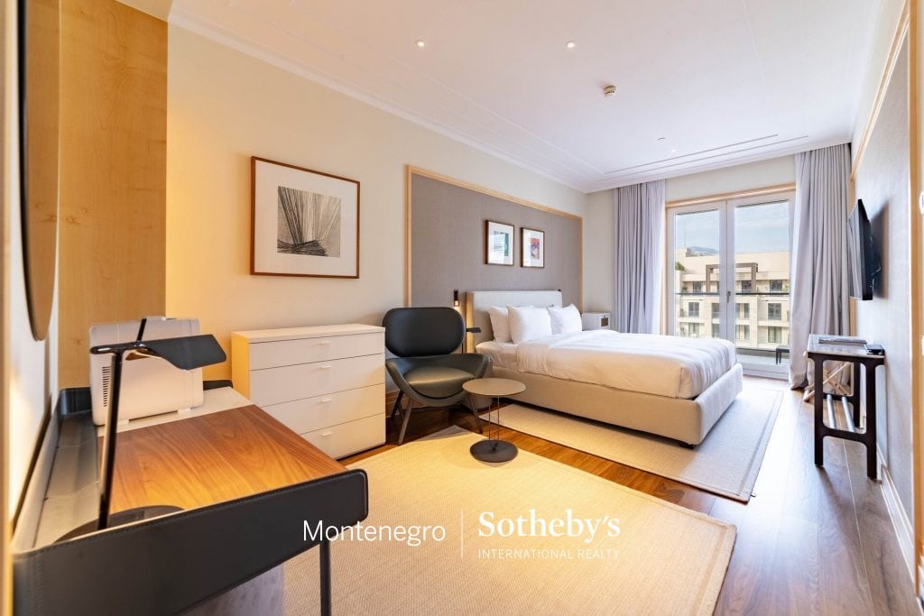 Image showcasing Houses for Sale - Aqua Apartment Singapore, Mar 2026