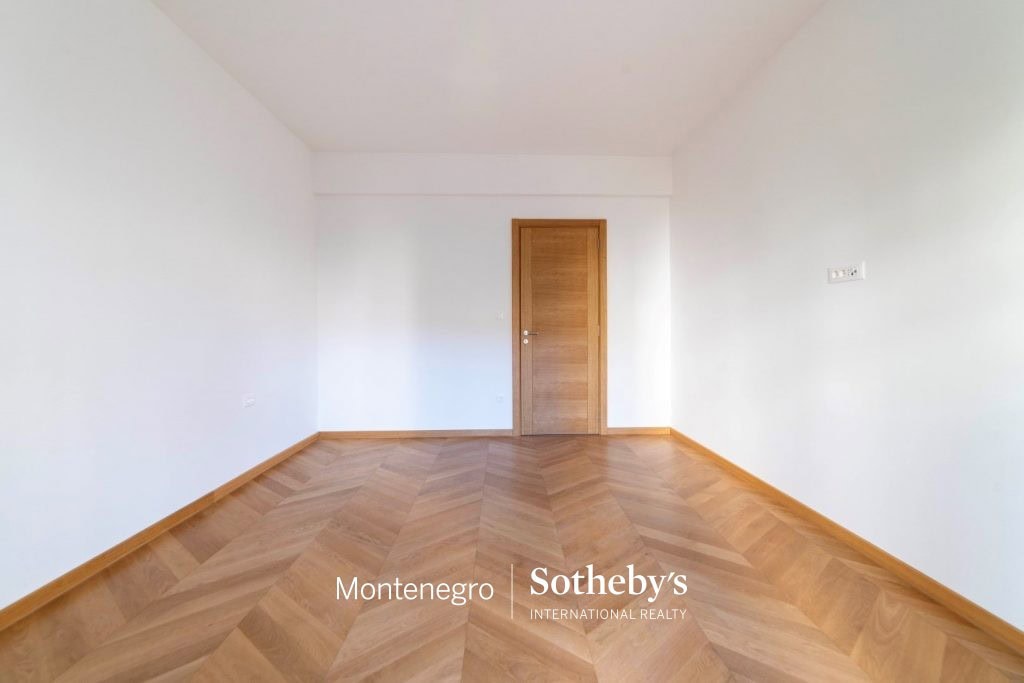 Spacious 3-Bedroom Apartment in Podgorica City Center Sale