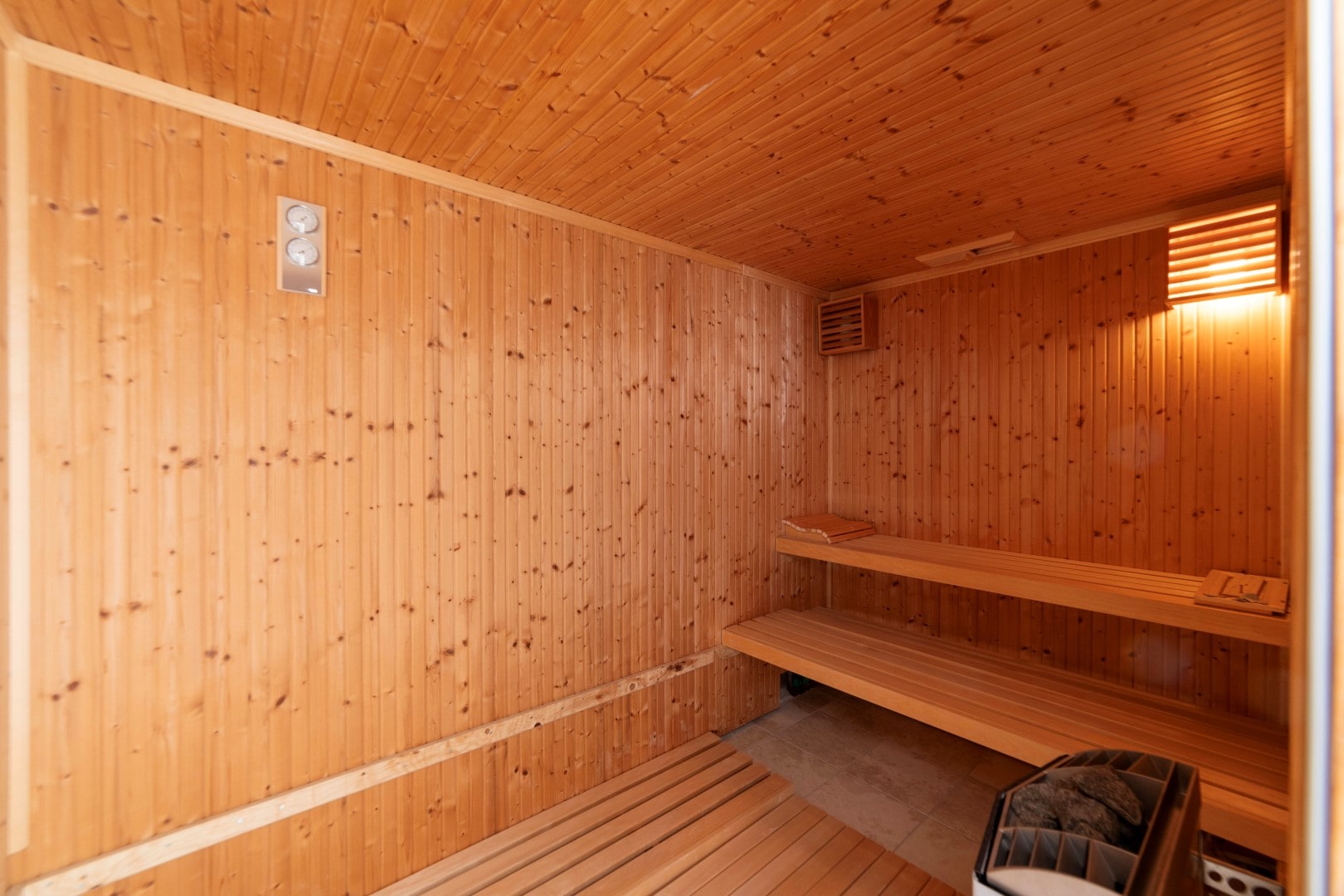 Willa 13 pokojów 1 100 m² Dobrota, Czarnogóra