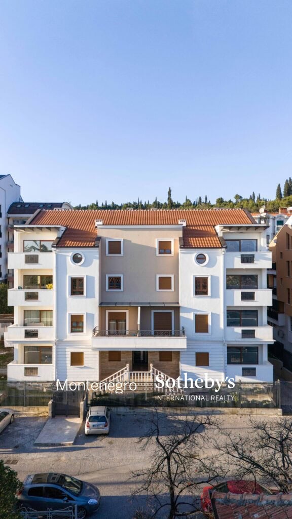 Spacious 3-Bedroom Apartment in Podgorica City Center Sale