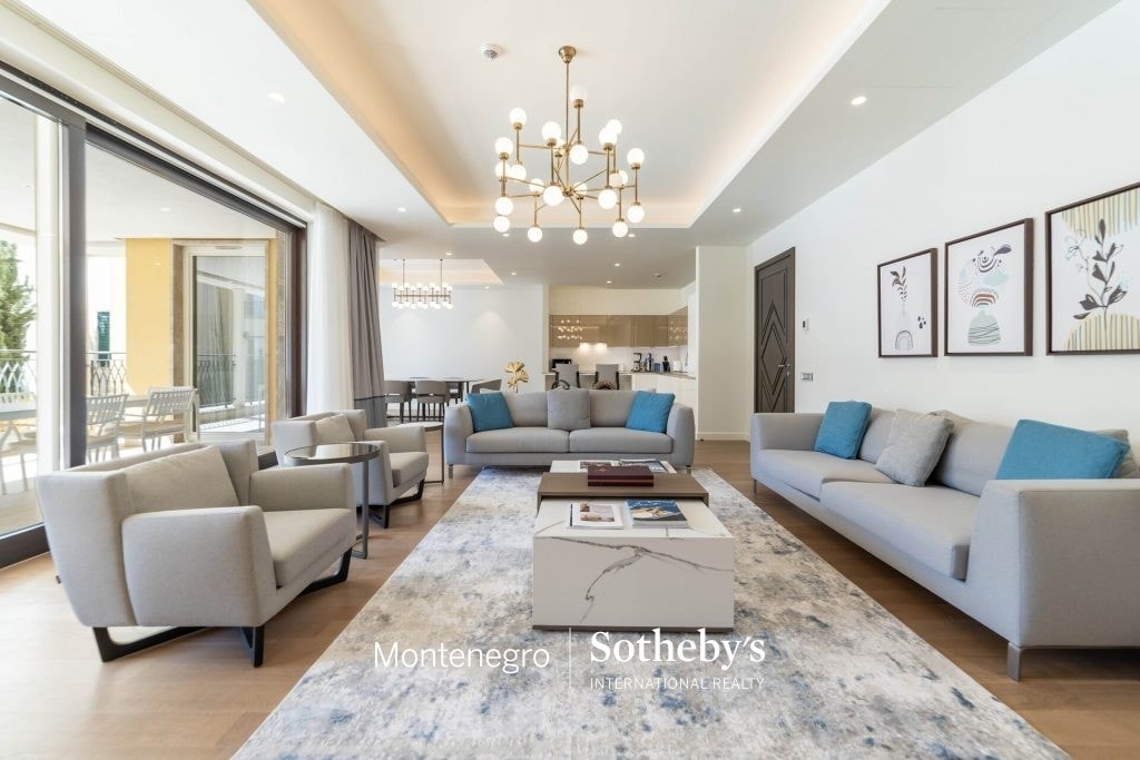 Portonovi Designer Furnished 2bdr Apartment fully furnished