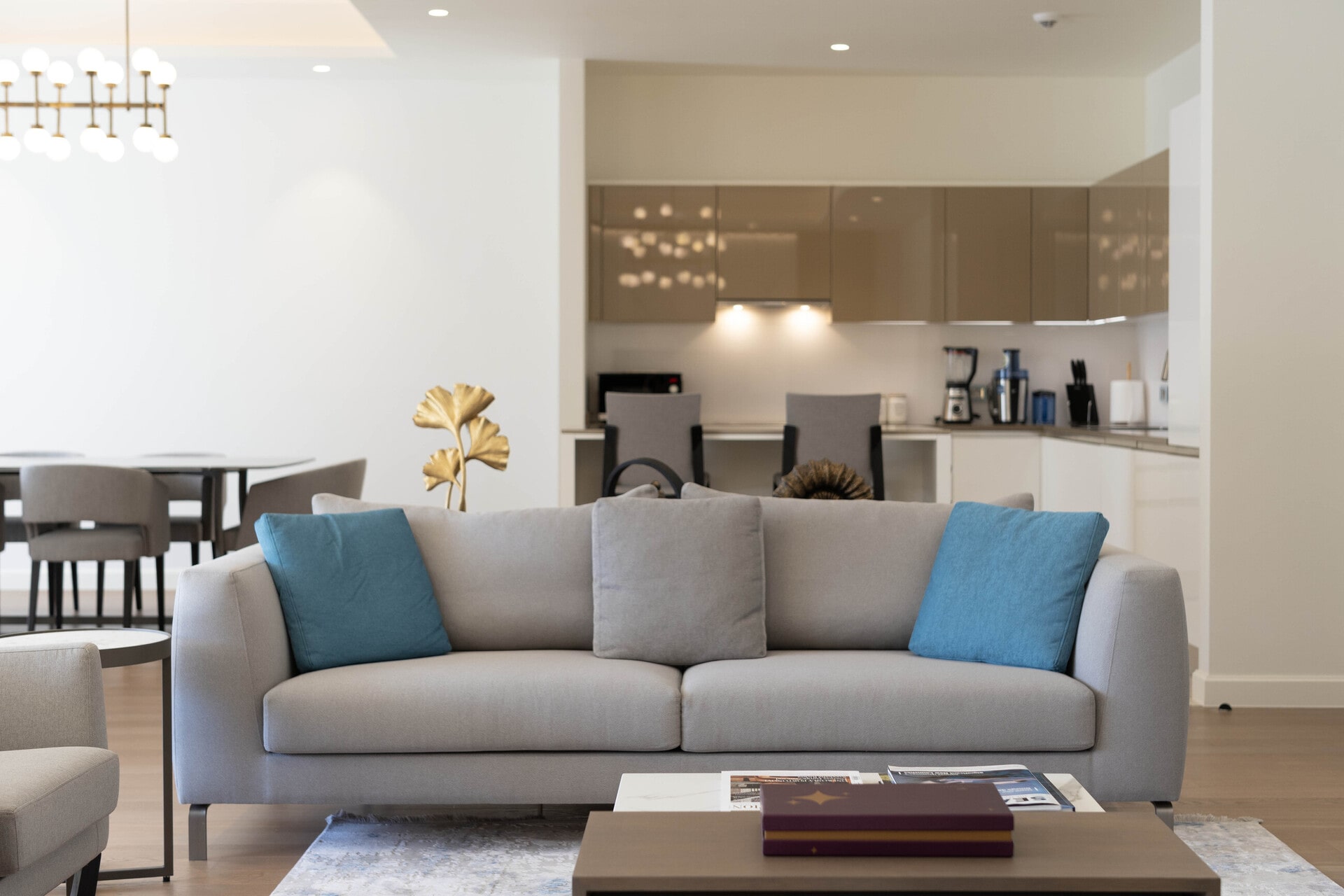 Квартира 4 комнаты 171 м² Кумбор, Черногория