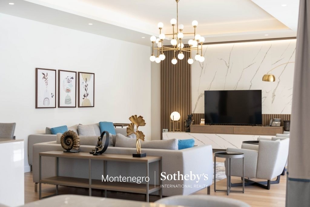 Portonovi Designer Furnished 2bdr Apartment fully furnished