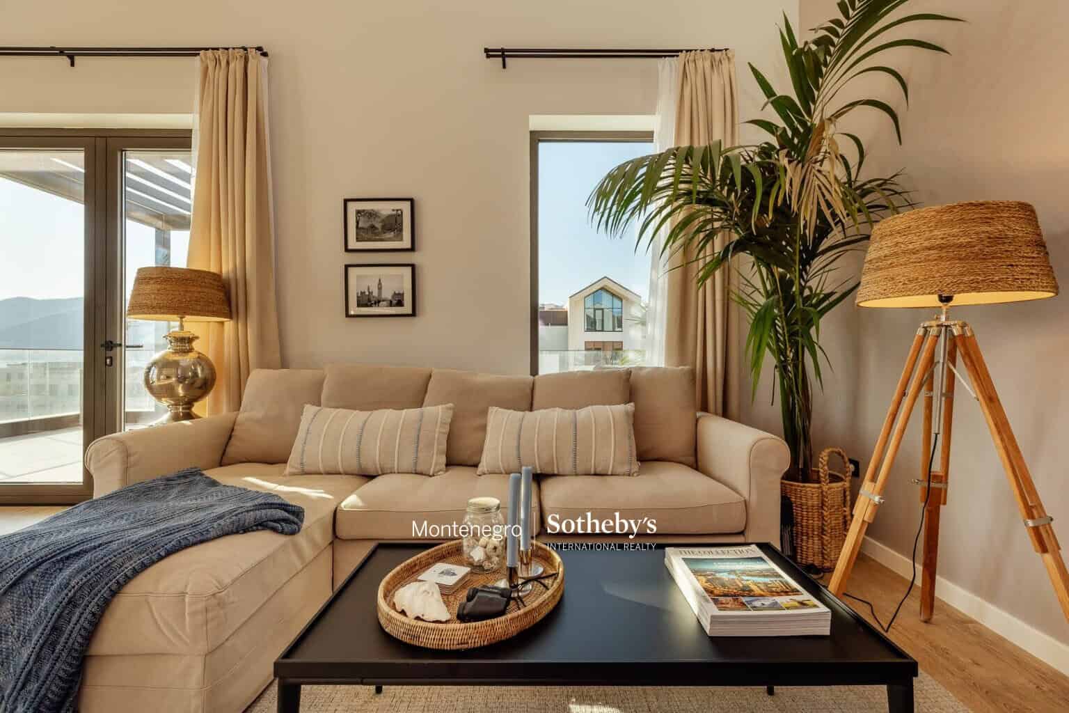 Thea Duplex Penthouse, Boka Place