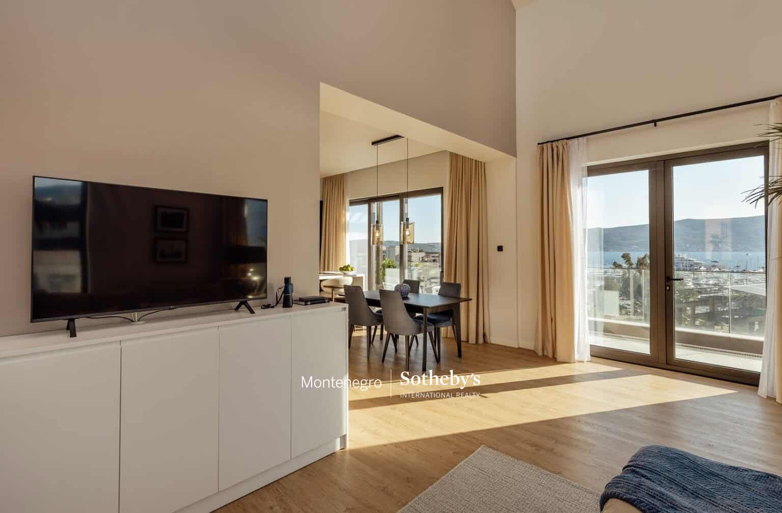Thea Duplex Penthouse, Boka Place