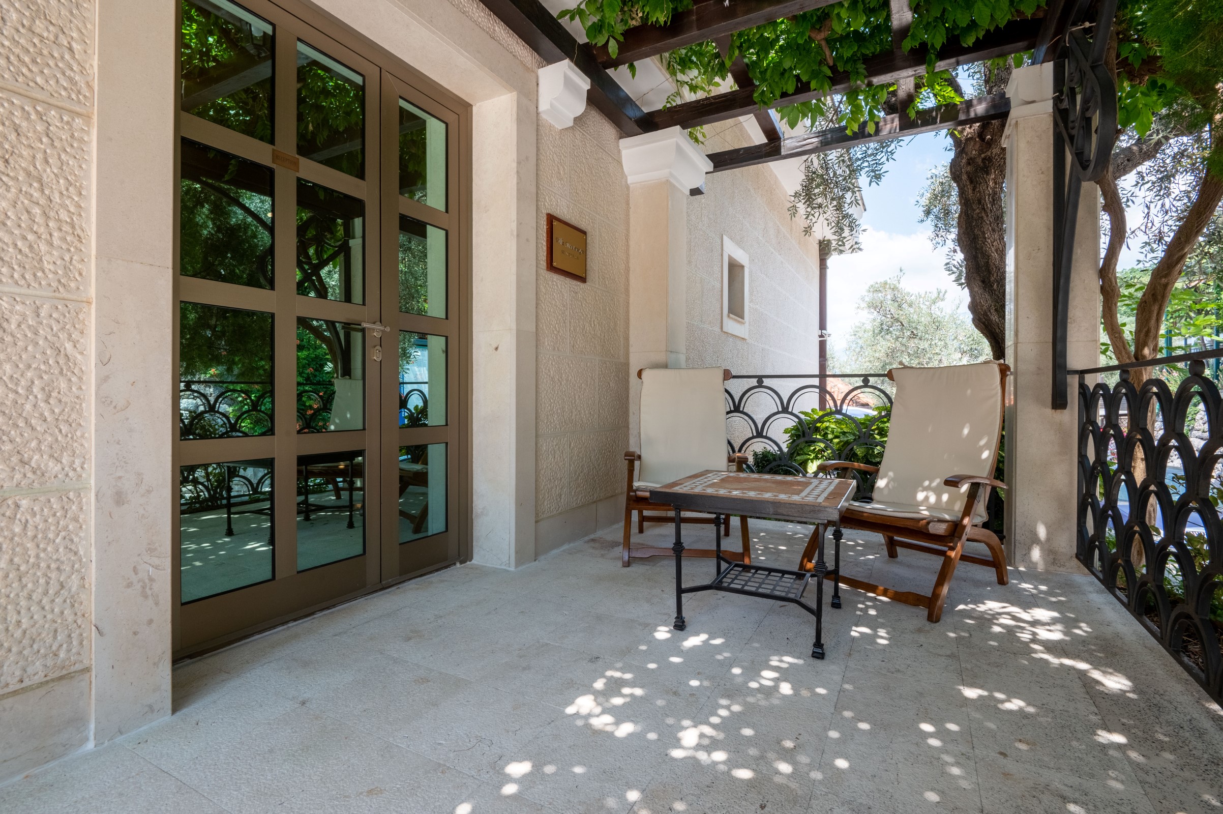 Villa 15 bedrooms 959 m² Sveti Stefan, Montenegro