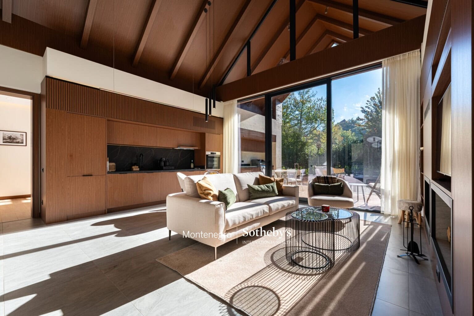Contemporary Eco Villa Kolasin