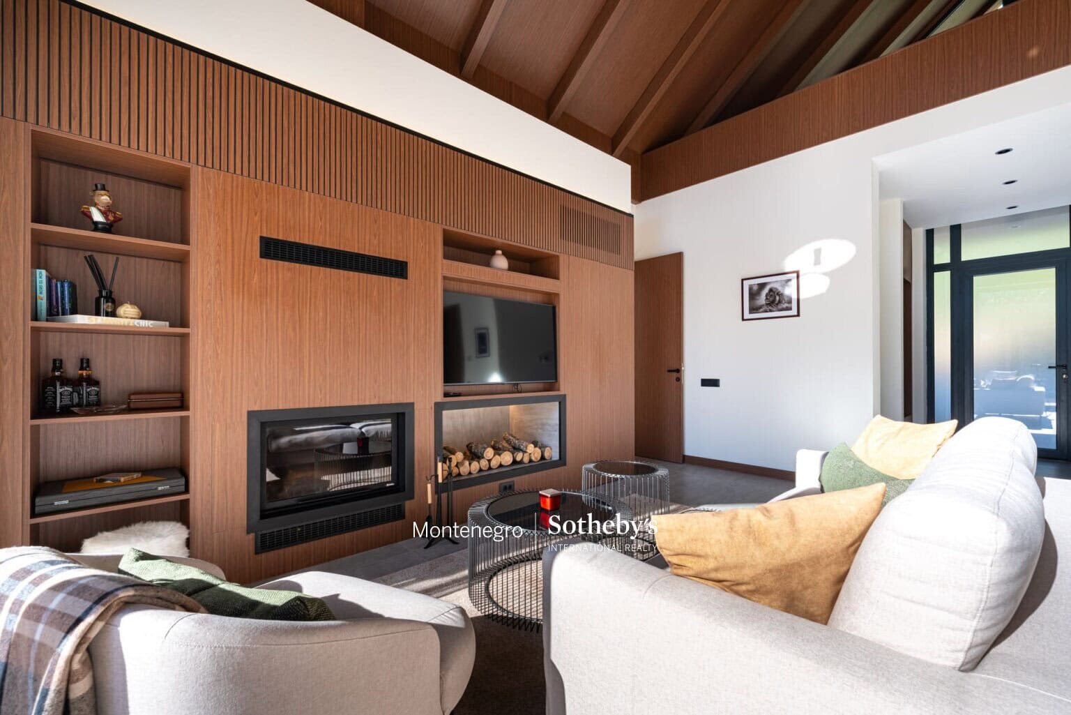 Contemporary Eco Villa Kolasin