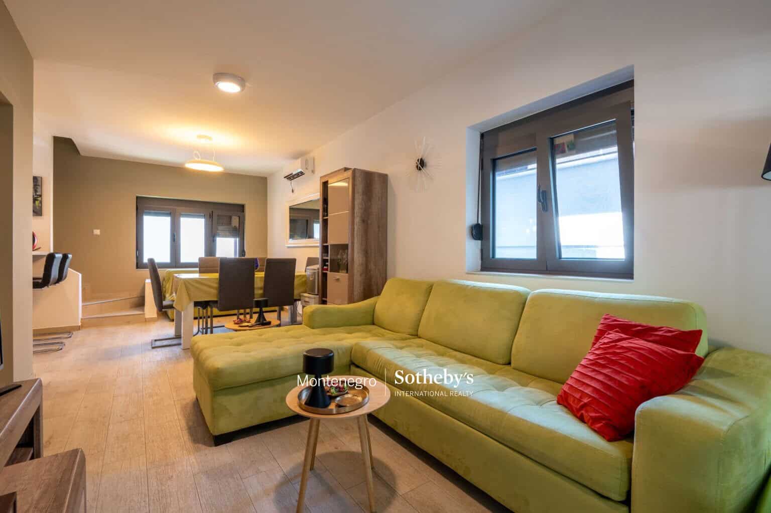 Utjeha 3bdr Sea View House