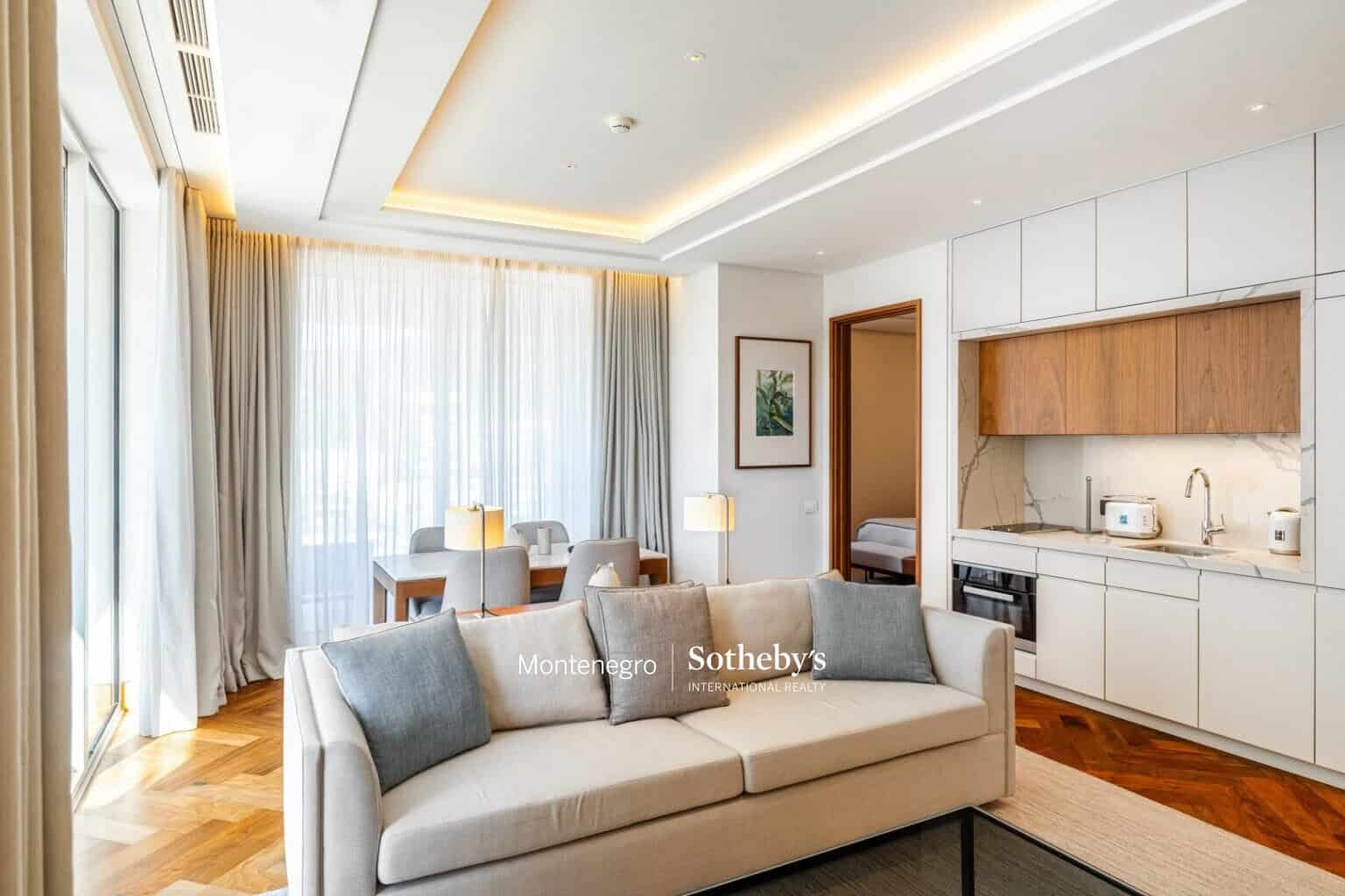 Luxury 1bdr Apartment Elena