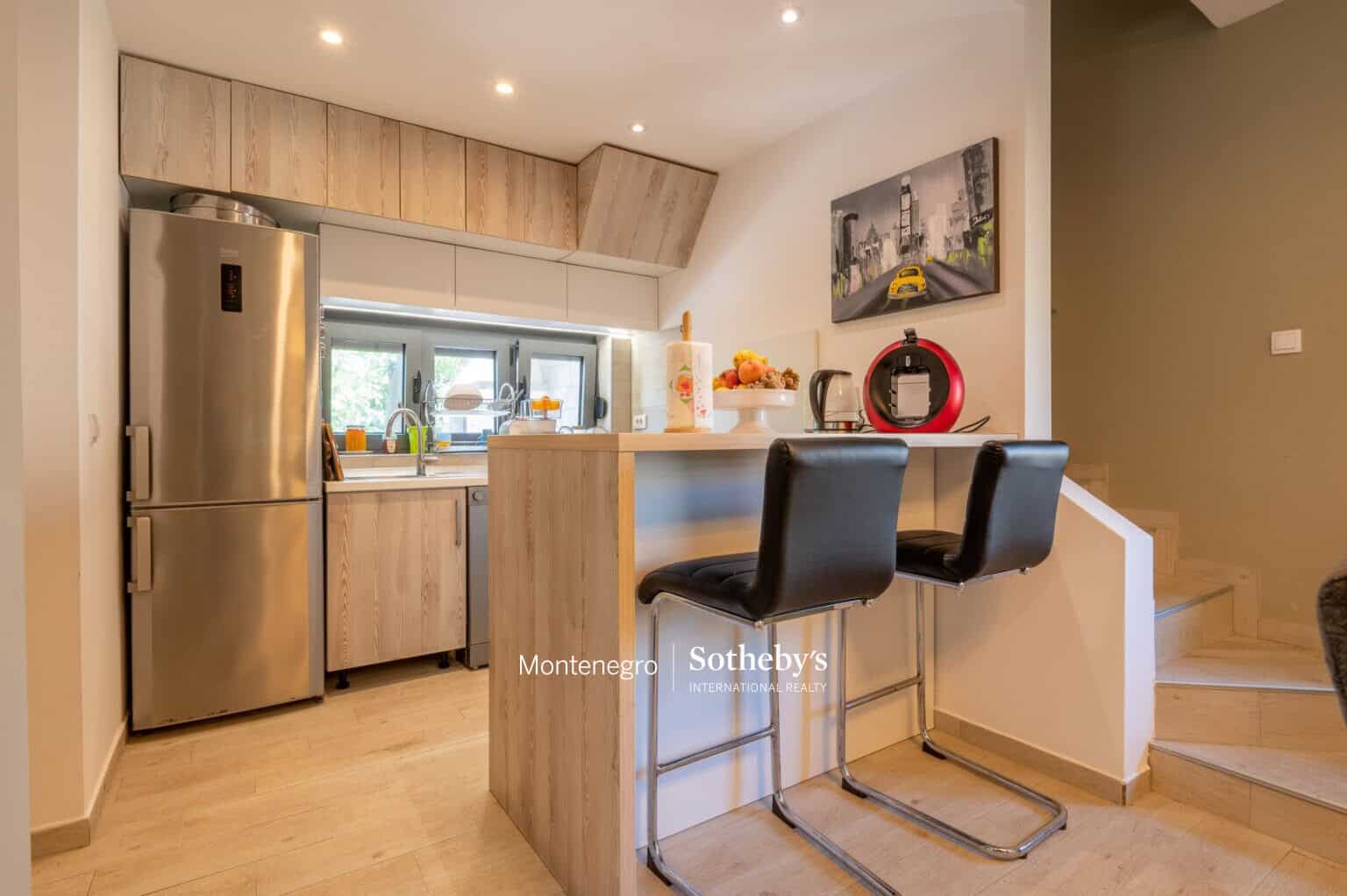 Utjeha 3bdr Sea View House