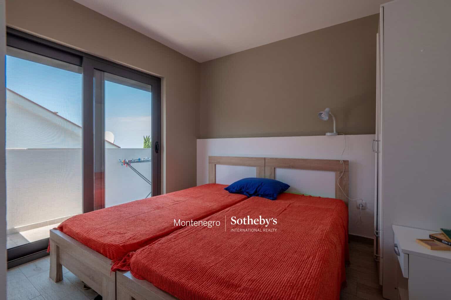 Utjeha 3bdr Sea View House
