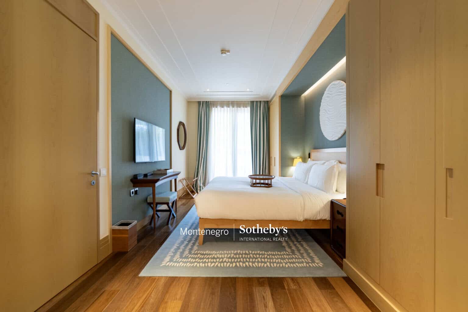 Baia 1bdr Poolside Apartment