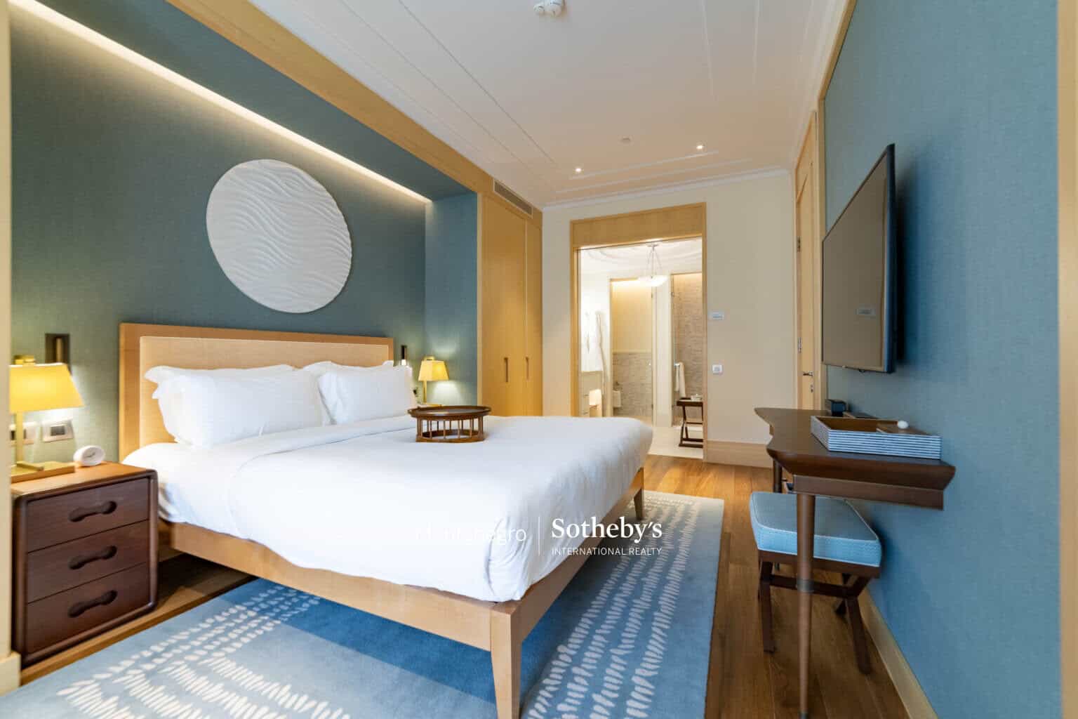 Baia 1bdr Poolside Apartment