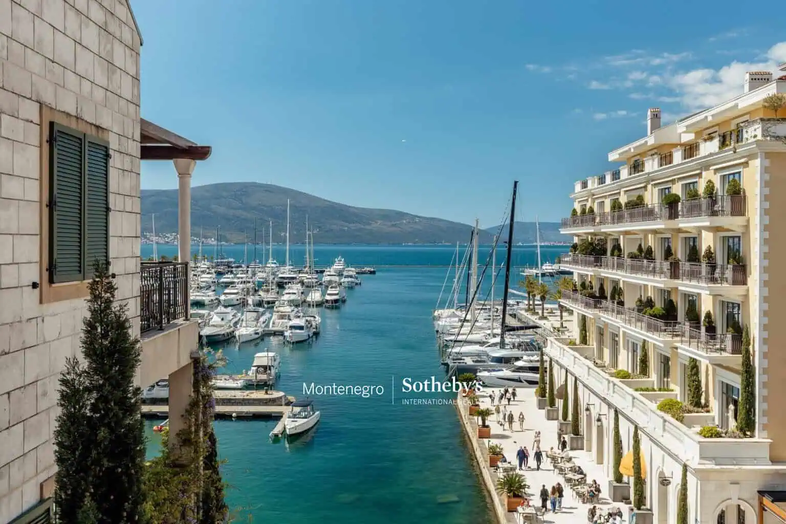 Waterfront Penthouse Tara, Porto Montenegro