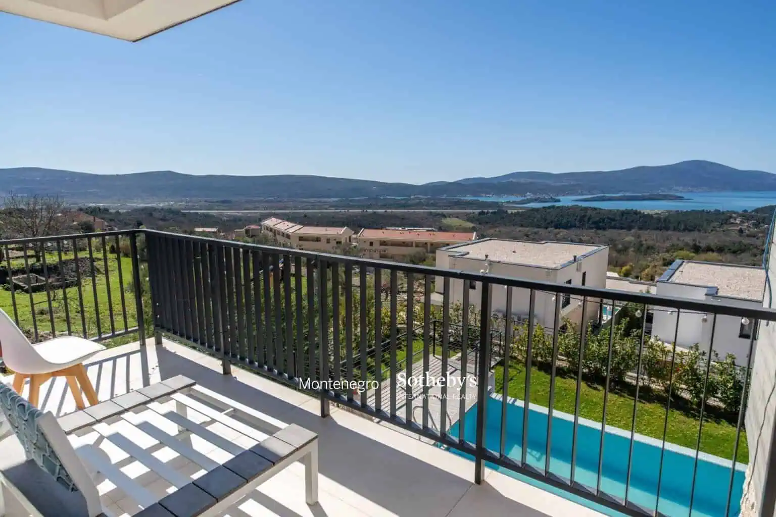 Furnished 4bdr Villa Kavac