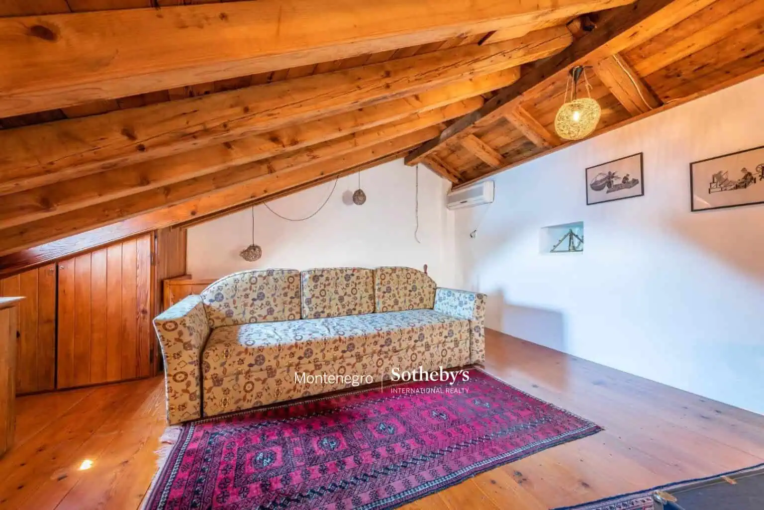 Charming House Perast