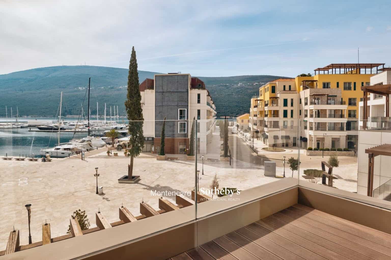Portonovi 2bdr Sea-view Apartment