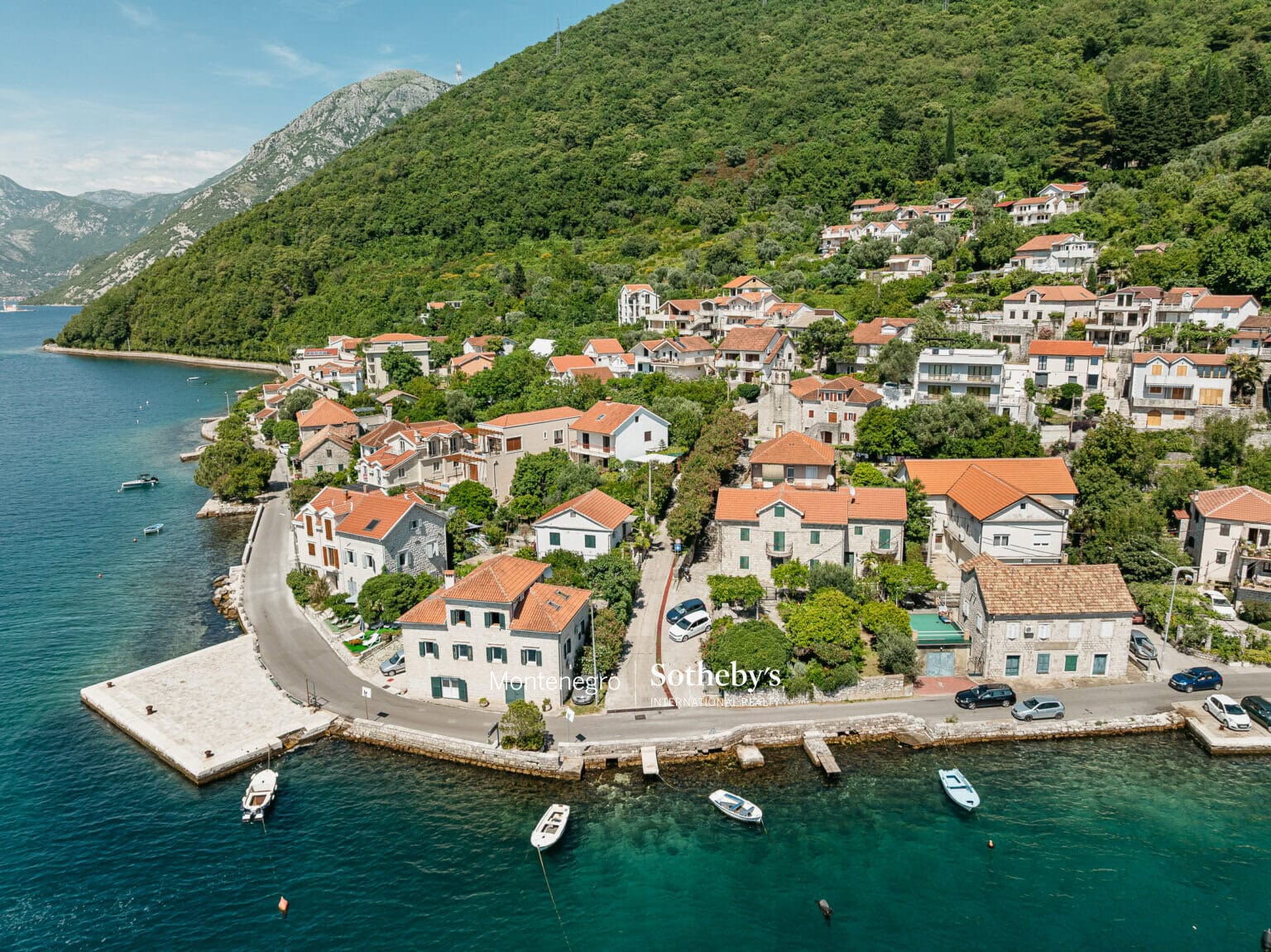 Authentic Stone Villa Lepetane
