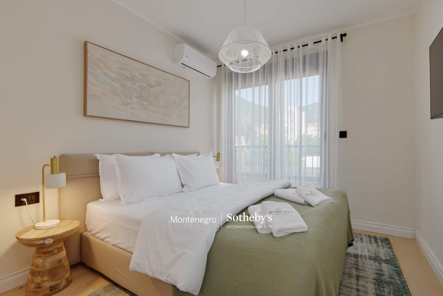 Modern 3bdr Apartment Tivat