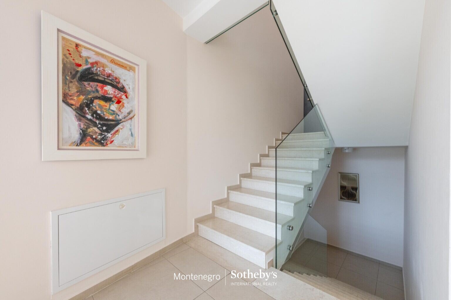 Luxus-Familienvilla Dobrota mit 6 Schlafzimmern