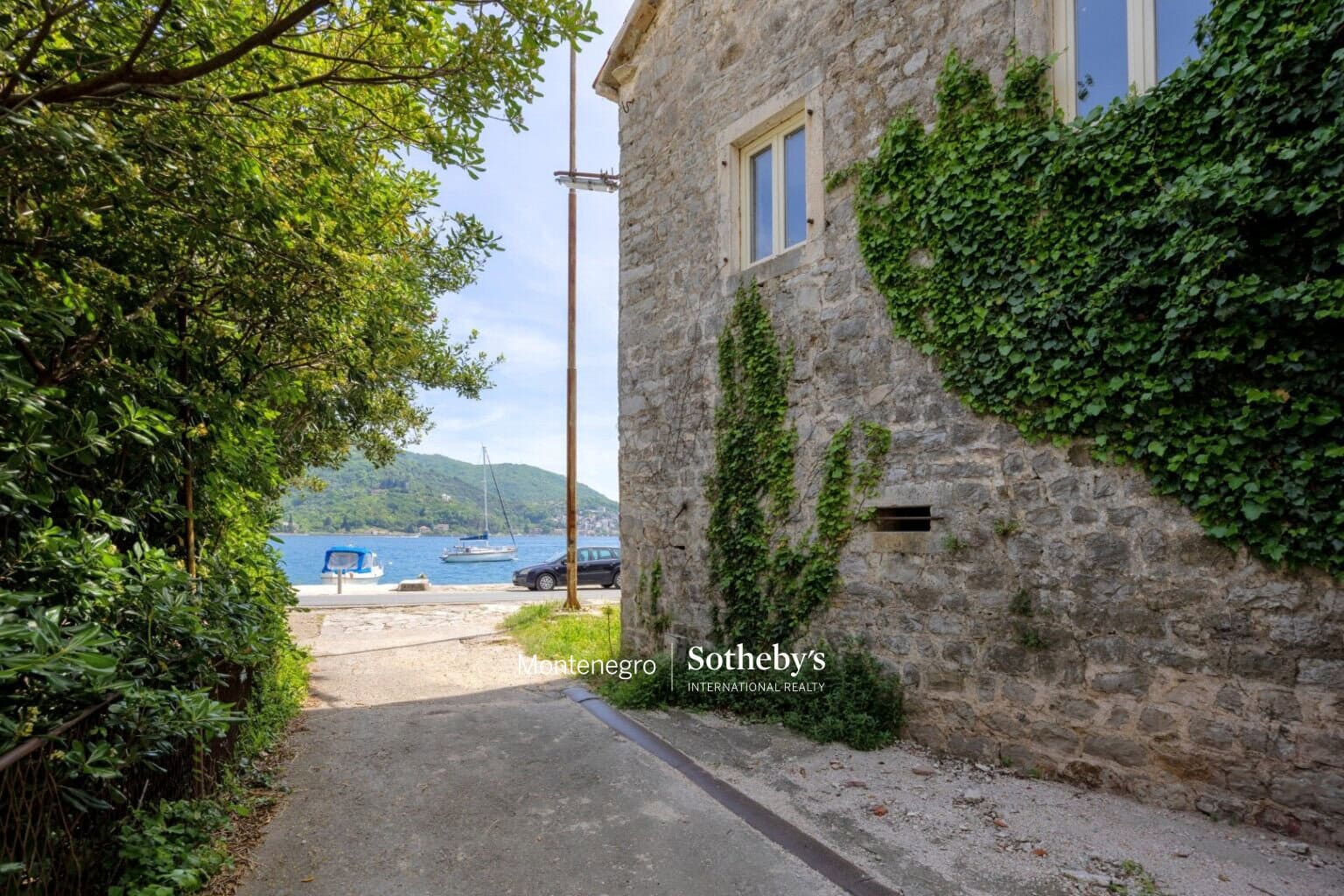 Stone house near the sea, Đurići, Herceg Novi
