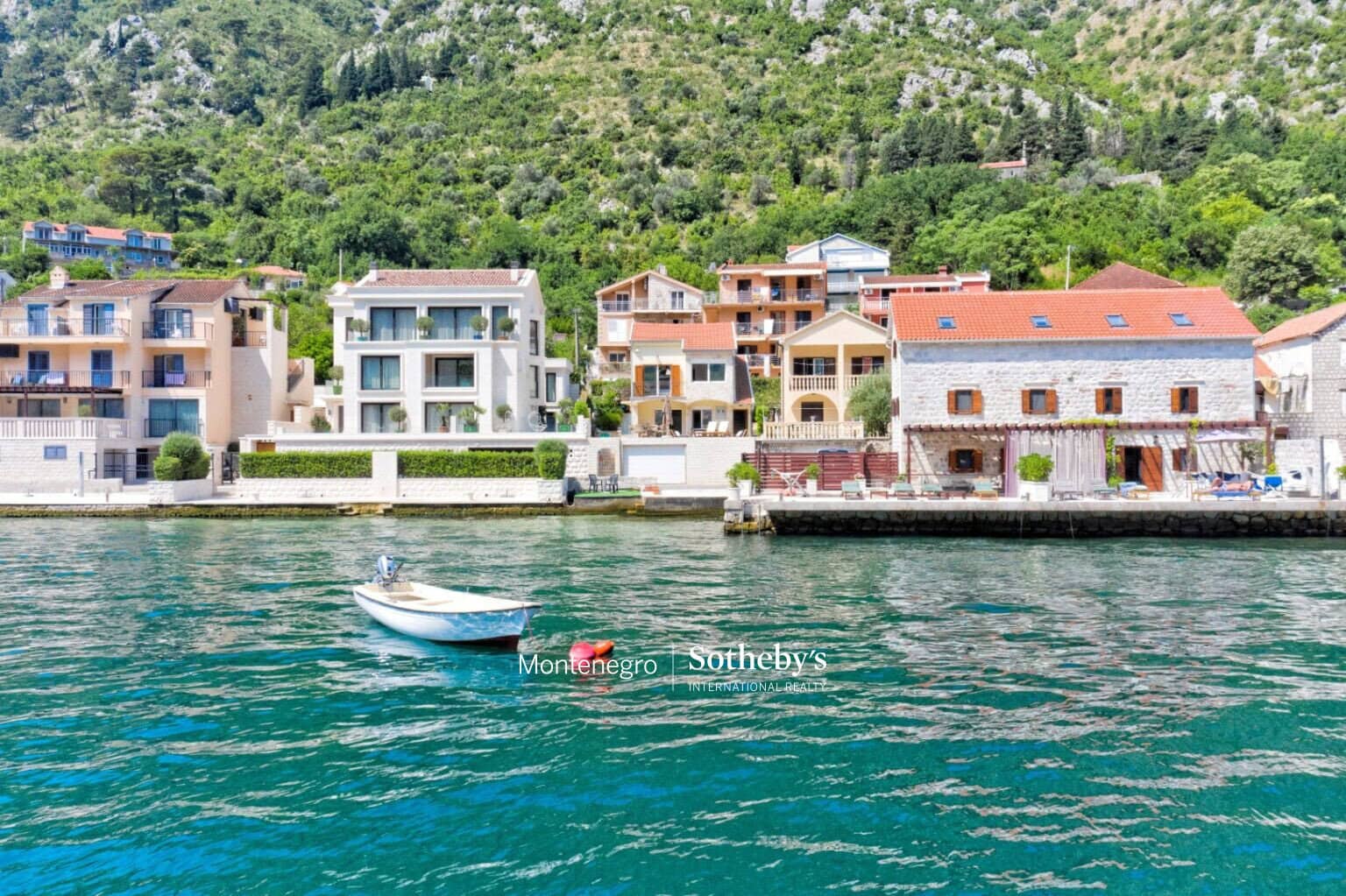 Waterfront house Muo, Kotor