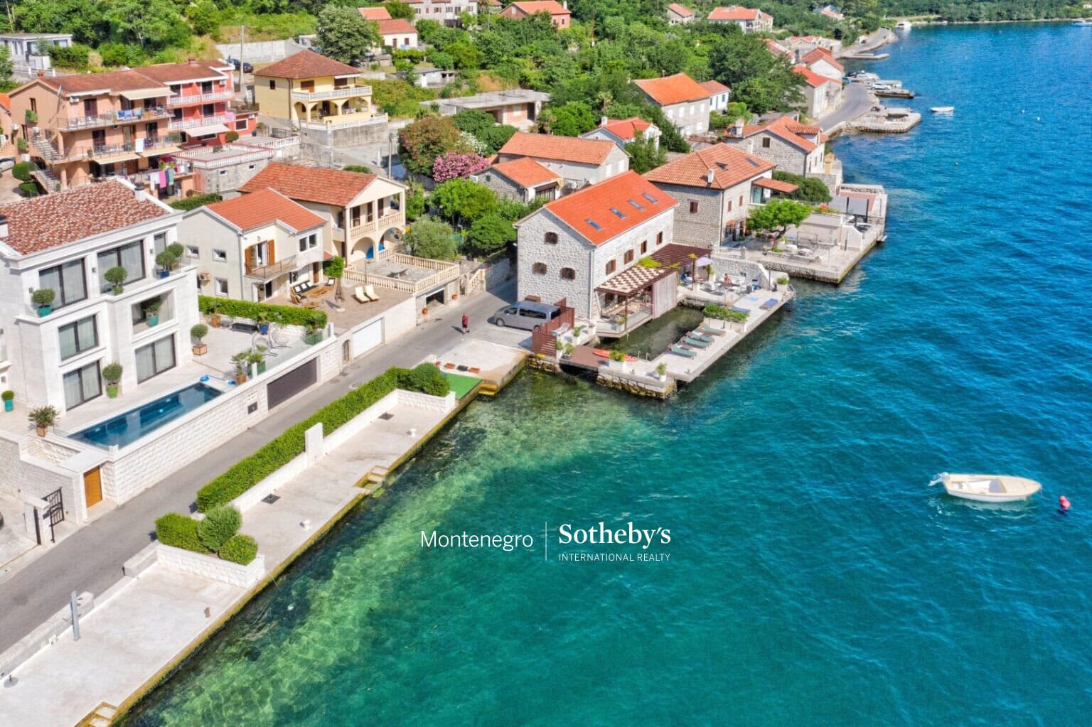 Waterfront house Muo, Kotor