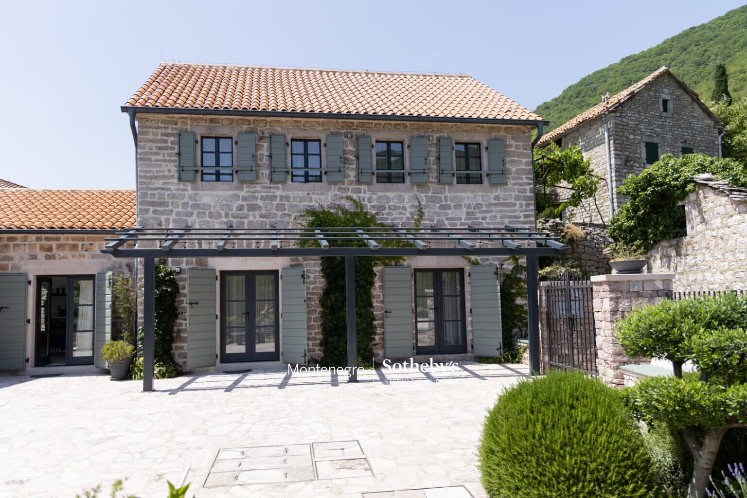 Historical Estate With Private Pool, Tivat