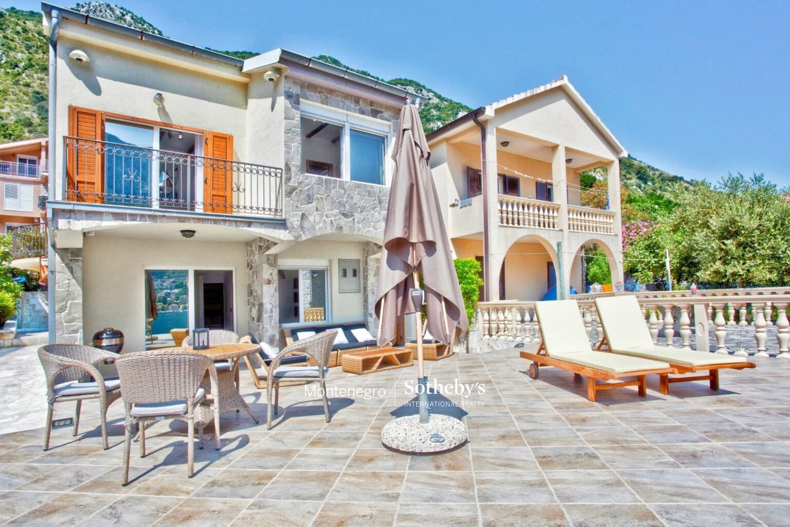 Waterfront house Muo, Kotor