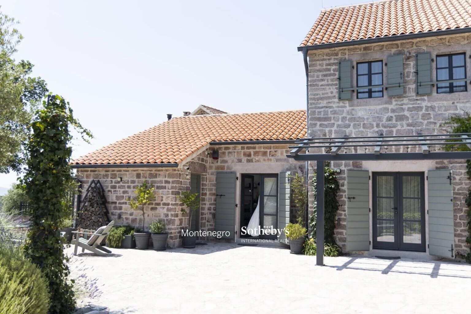 Historical Estate With Private Pool, Tivat