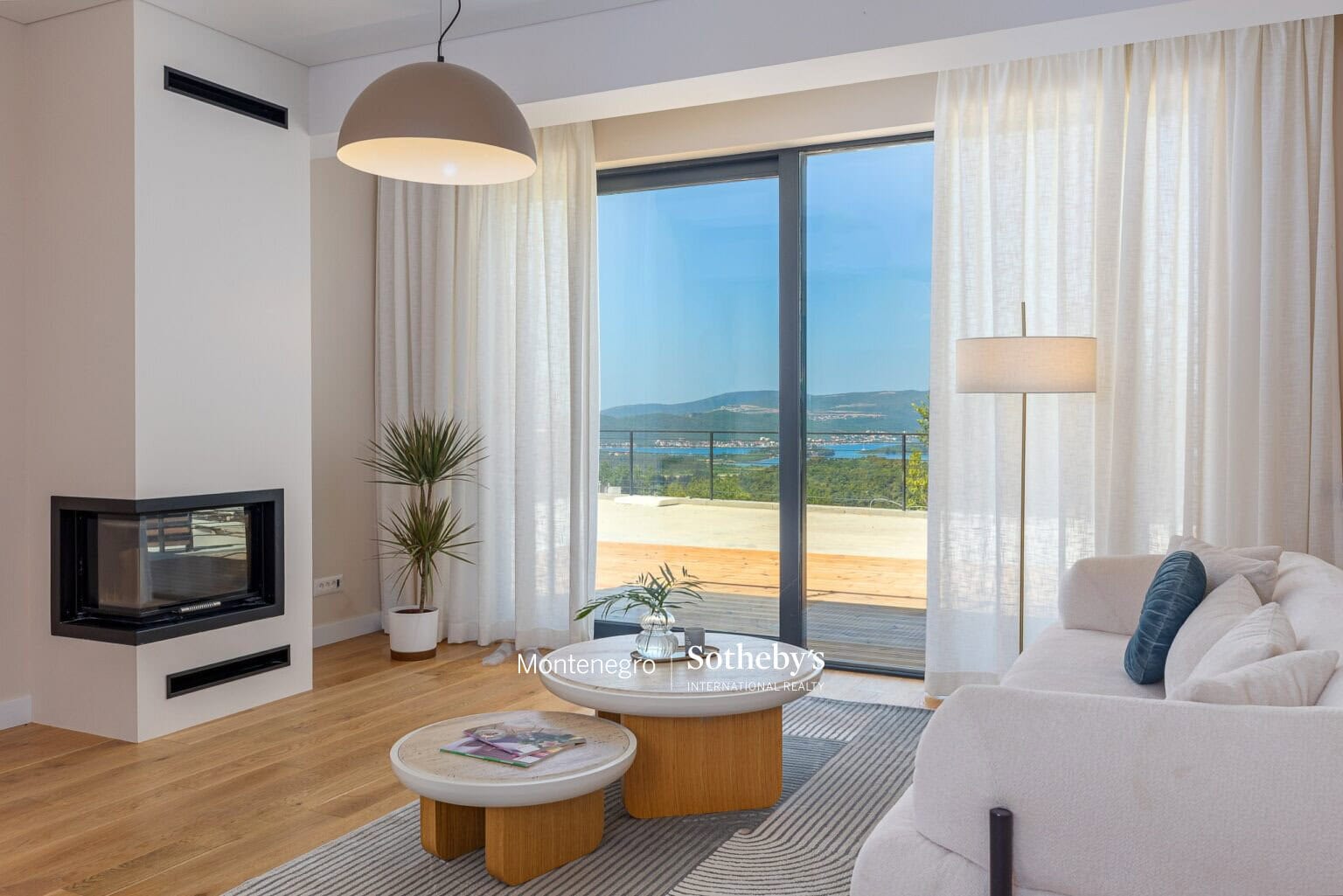 New 2bdr Sea View Townhouse