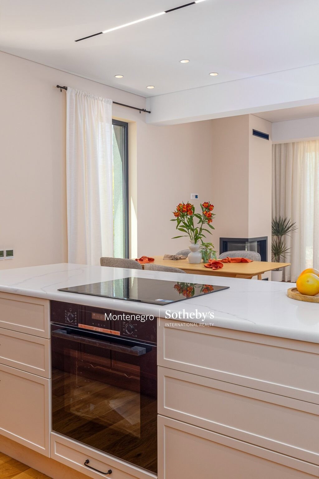 New 2bdr Sea View Townhouse