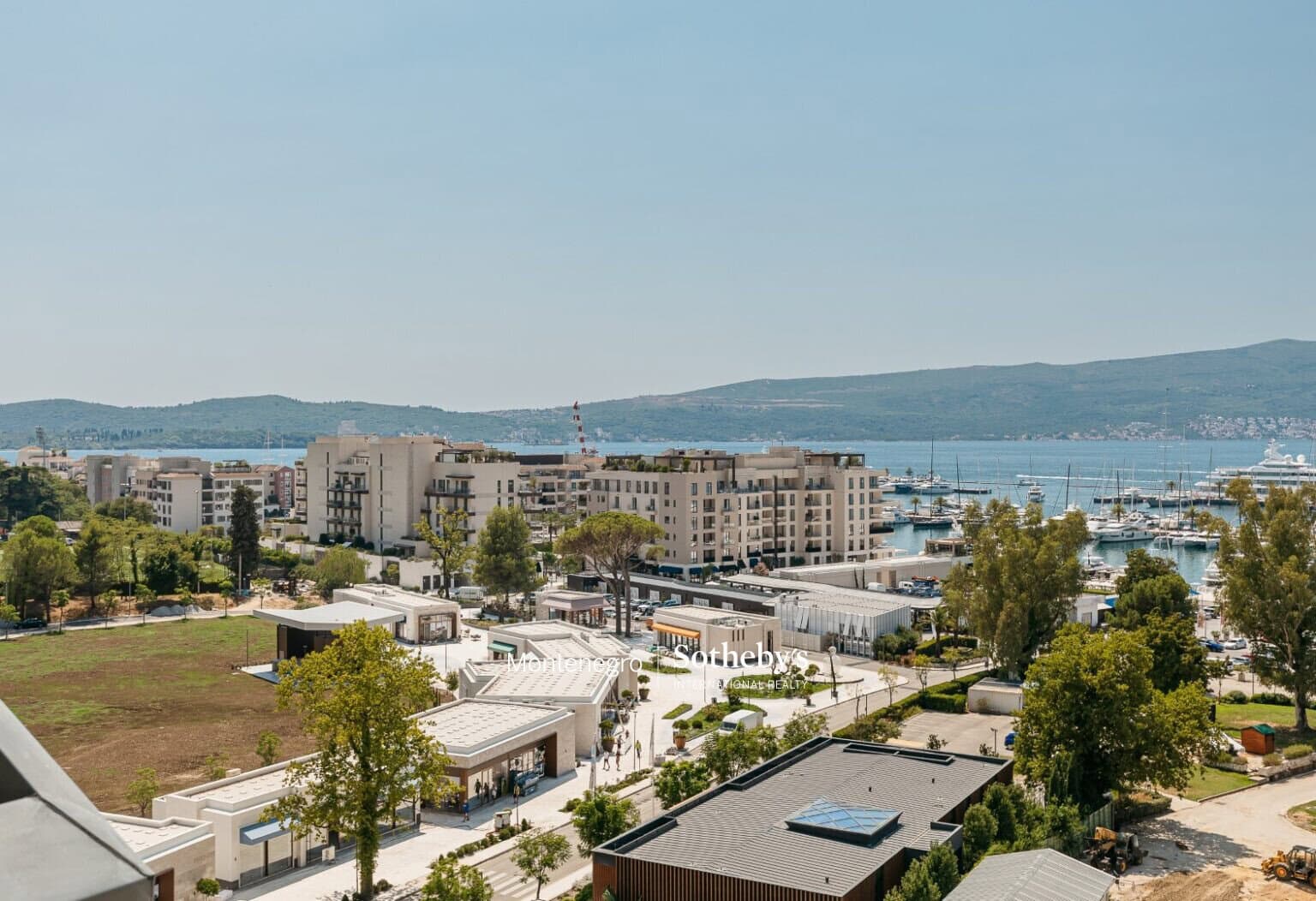 Spacious 1bdr Apartment Boka Place