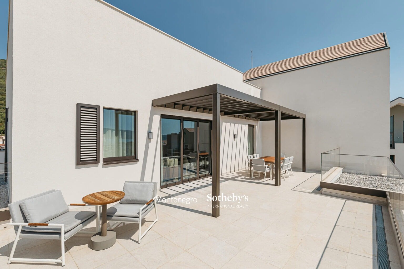 Ostro Penthouse, Boka Place